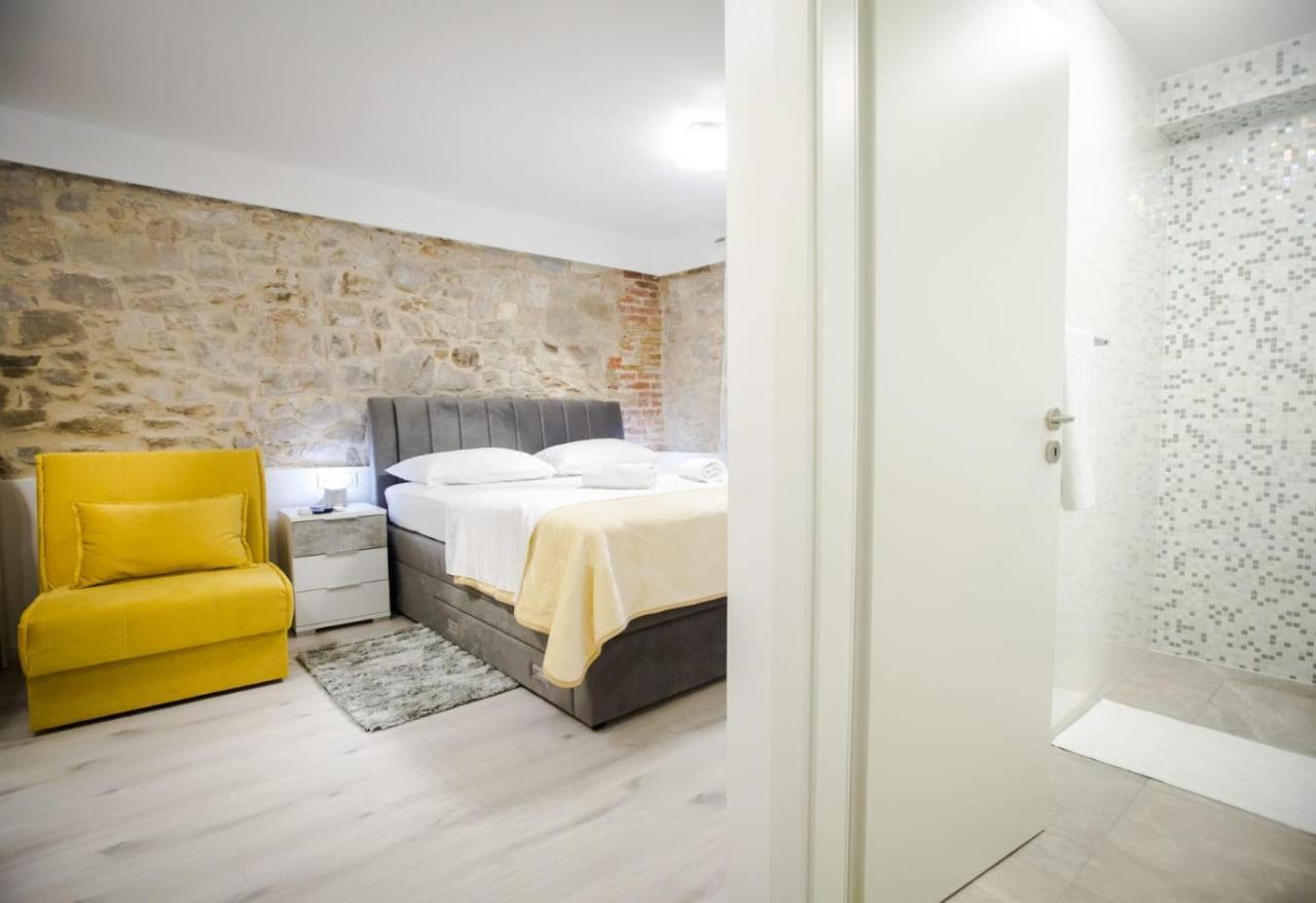 Lions Luxury Rooms Split Exterior foto
